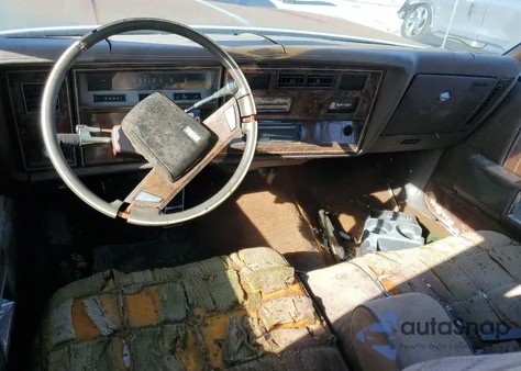 1984 Oldsmobile Delta 88 Royale Brougham from USA, damaged, VIN 1G3AY69YXE9725875